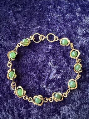 Vintage 14K gold filled link bracelet with natural green jadeite jade